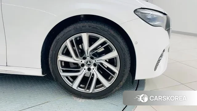 Mercedes-Benz E-Class W214 id 2899839 из Кореи 19