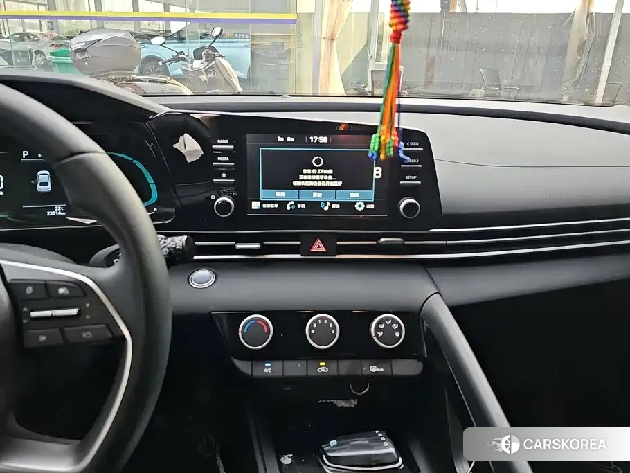 Hyundai Elantra id 4553634 из Китая 15