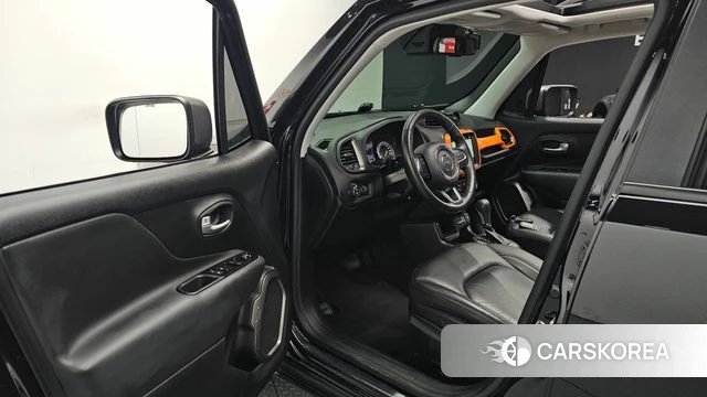 Jeep Renegade id 4717444 из Кореи 35