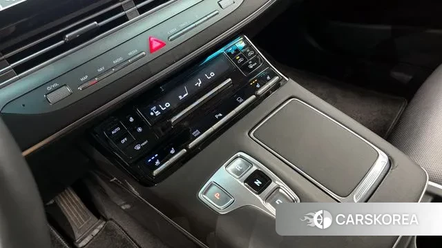 Hyundai The New Grandeur IG id 3058952 из Кореи 19