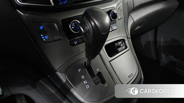 Hyundai The New Grand Starex id 3807758 из Кореи 19