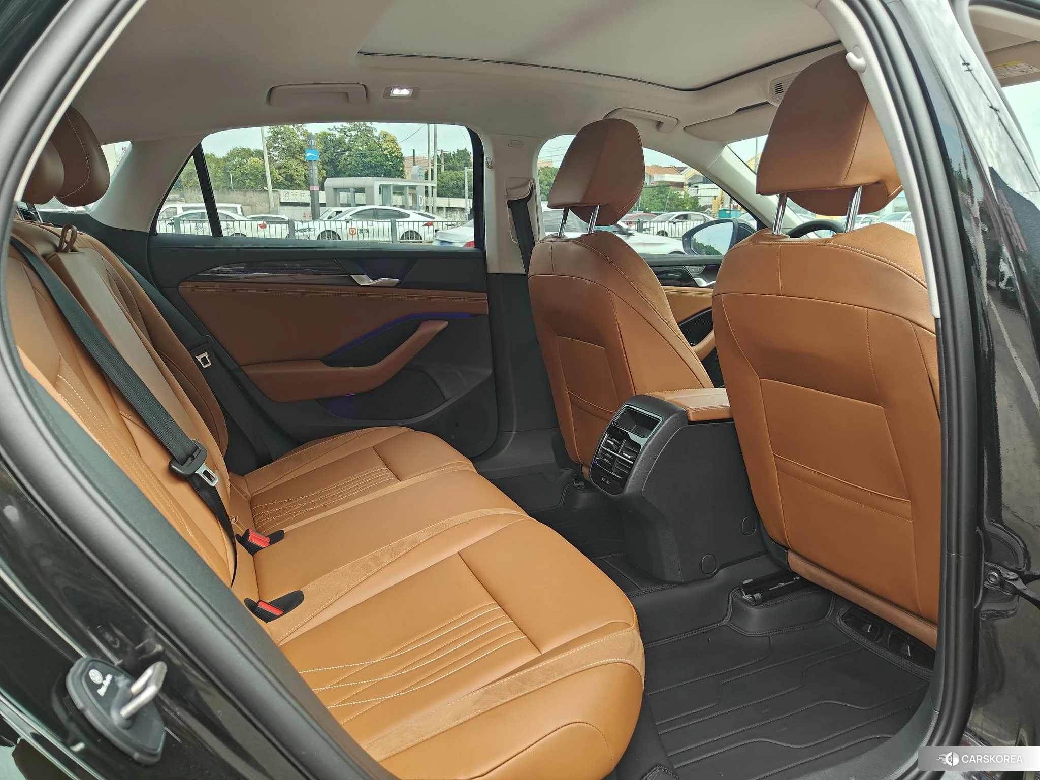Volkswagen Magotan id 4452600 из Китая 11