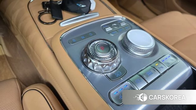 Genesis G90 (RS4) id 4696718 из Кореи 33