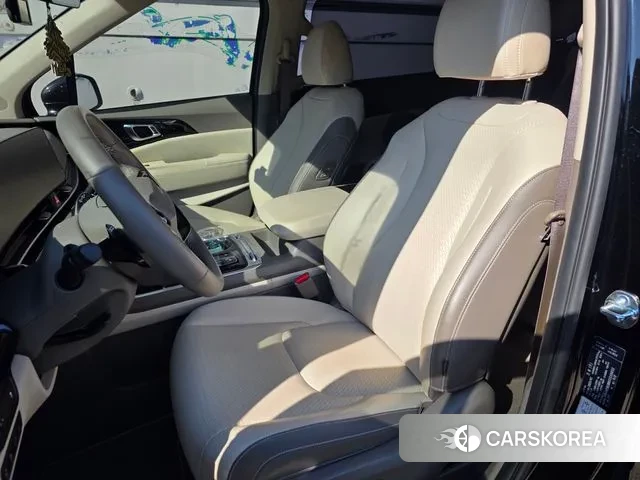 Kia The New Carnival 4th Generation id 3696015 из Кореи 15