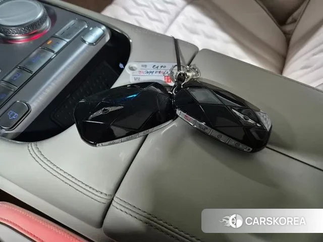 Genesis G90 (RS4) id 3472255 из Кореи 19