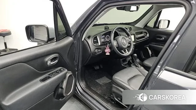 Jeep Renegade id 3437552 из Кореи 19