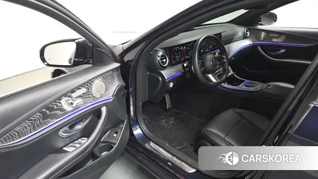 Mercedes-Benz E-Class W213 id 3746430 из Кореи 19