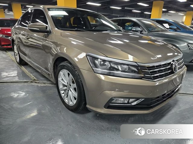 Volkswagen Passat id 4219227 из Китая 14