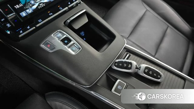 Hyundai The New Grandeur IG id 4667025 из Кореи 30