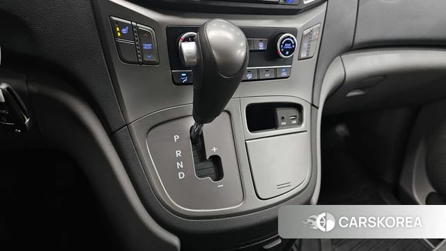 Hyundai The New Grand Starex id 3800792 из Кореи 19