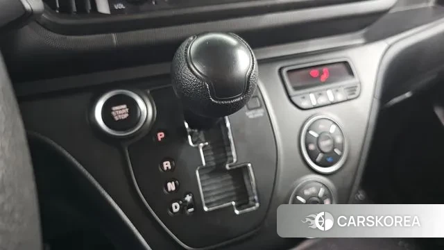 Kia The New Kia Ray id 3383124 из Кореи 19