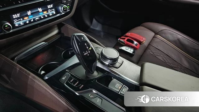 BMW 5 Series (G30) id 4020660 из Кореи 19