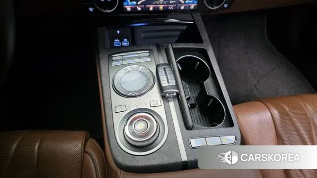 Genesis Electrified G80 (RG3) id 3676113 из Кореи 19