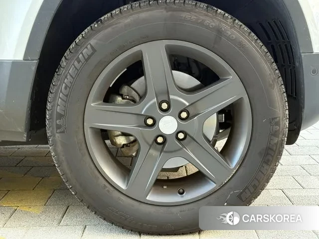 Land Rover Defender (L663) id 3230715 из Кореи 11