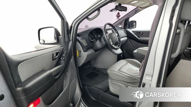 Hyundai The New Grand Starex id 4397634 из Кореи 31
