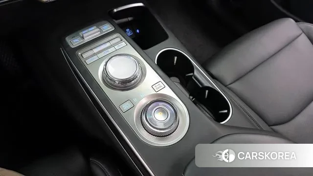 Genesis GV70 id 3620801 из Кореи 19