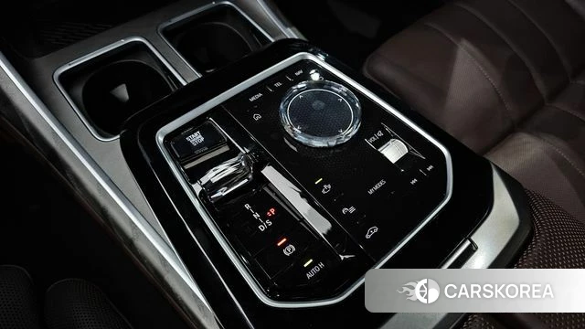 BMW 7 Series (G70) id 4916897 из Кореи 37