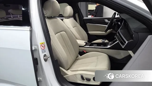 Audi A6 (C8) id 3497872 из Кореи 19