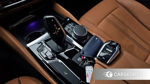 BMW 5 Series (G30) id 3350856 из Кореи 19