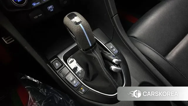 Hyundai Veloster (JS) id 3059913 из Кореи 19