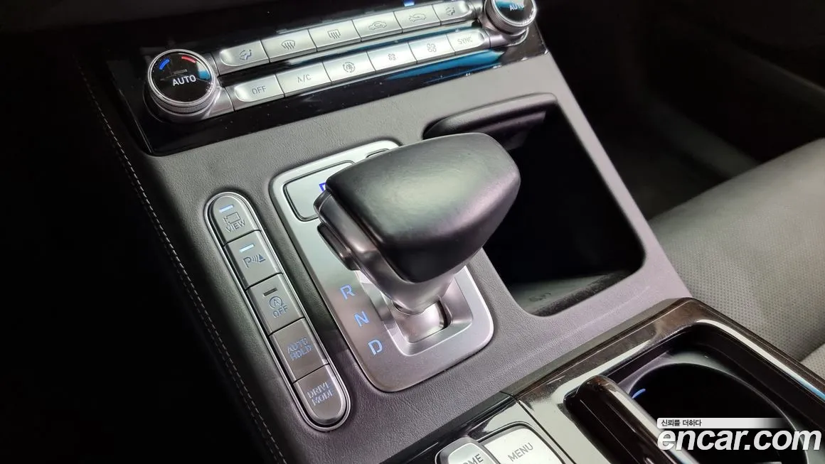 Genesis G90 id 2148175 из Кореи 19