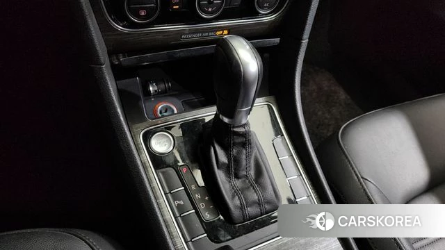 Volkswagen The New Passat id 3873637 из Кореи 19