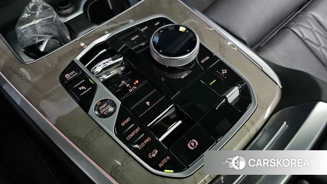 BMW X7 (G07) id 4528720 из Кореи 33