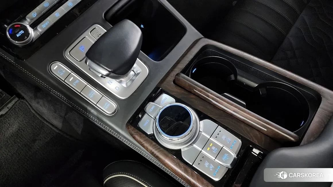 Genesis G90 id 877581 из Кореи 19