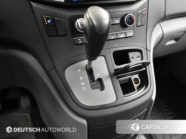 Hyundai The New Grand Starex id 4180766 из Кореи 19