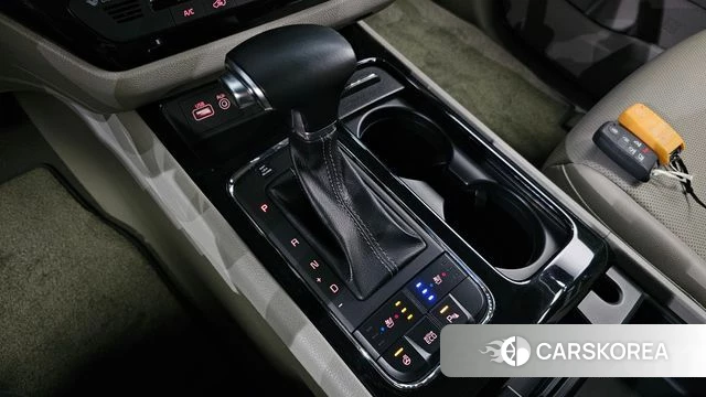 Kia All New Carnival id 4596485 из Кореи 32