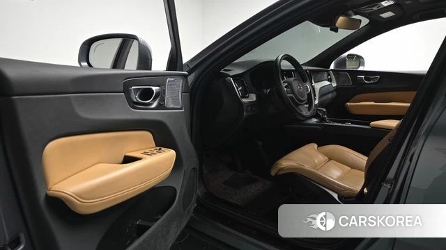Volvo XC60 second Generation id 4849558 из Кореи 37