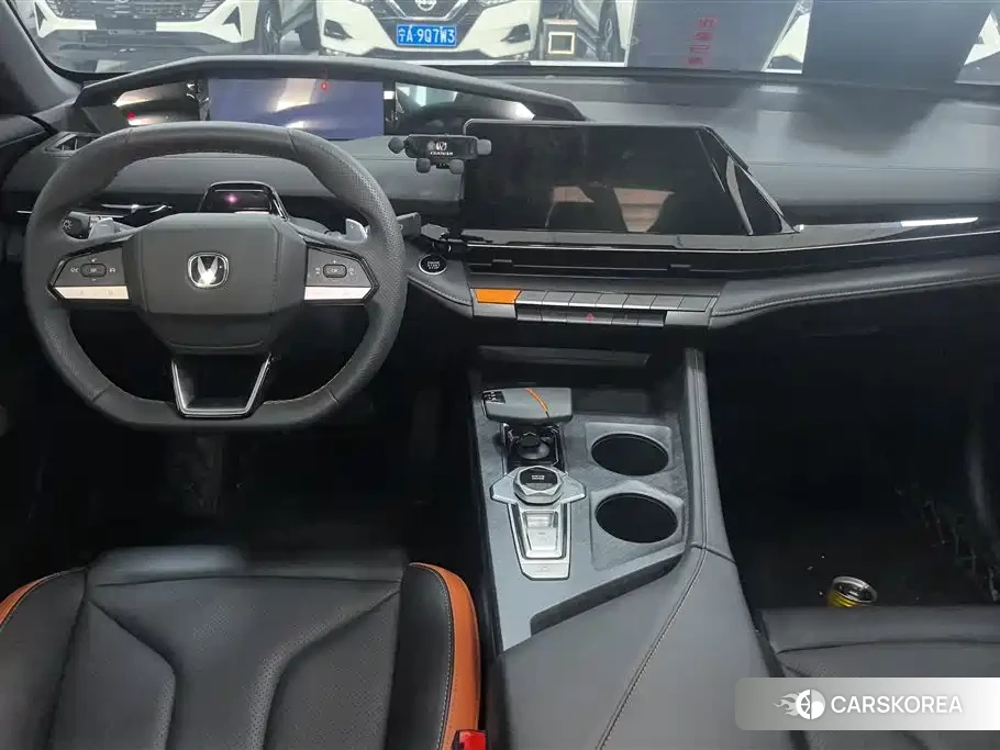 Chang'an Changan UNI-V id 4515575 из Китая 15