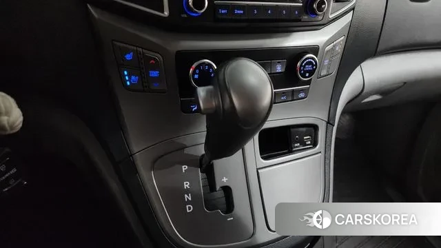 Hyundai The New Grand Starex id 3407109 из Кореи 19