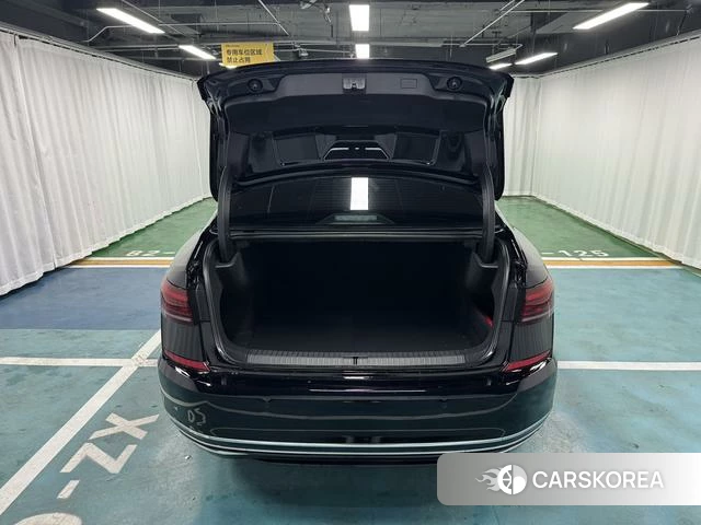 Volkswagen Passat id 4367418 из Китая 19