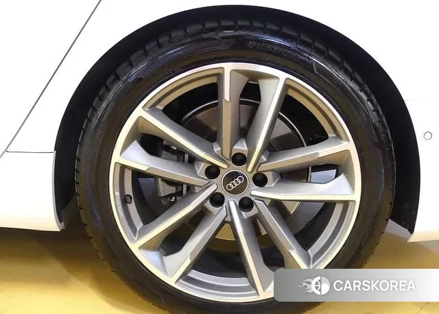 Audi A7 (4K) id 3539948 из Кореи 19