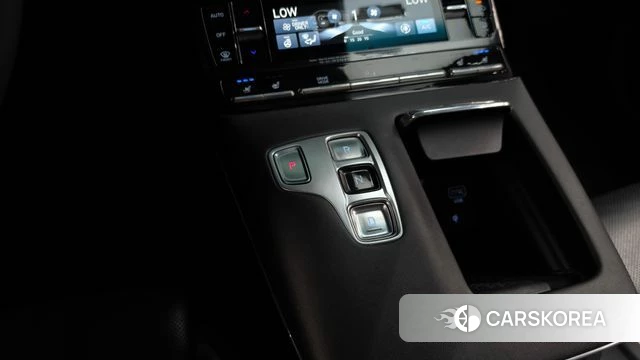 Hyundai The New Grandeur IG Hybrid id 4393604 из Кореи 19