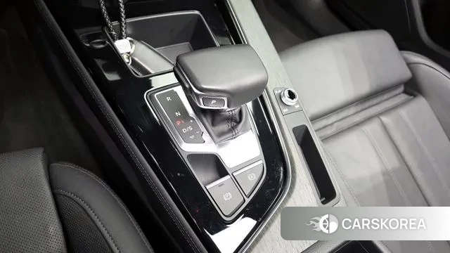 Audi A4 (B9) id 3093210 из Кореи 19