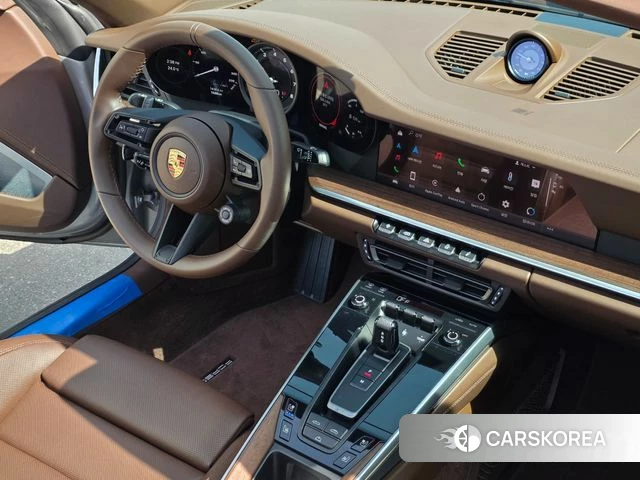 Porsche 911(992) id 3982024 из Кореи 19