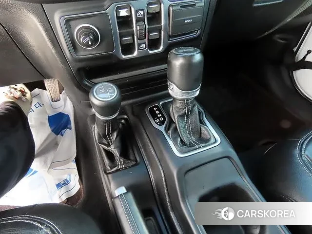 Jeep Wrangler (JL) id 3367586 из Кореи 16