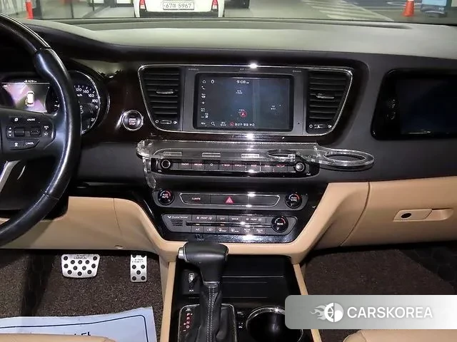 Kia The New Carnival id 3672682 из Кореи 19