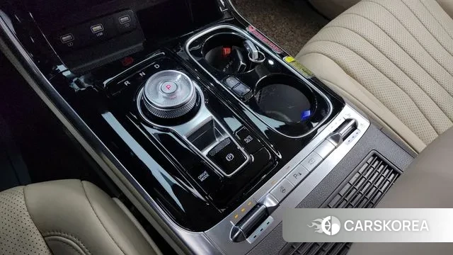 Kia Carnival 4th generation id 3301402 из Кореи 19