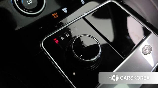 Land Rover Range Rover Velar id 4530393 из Кореи 19