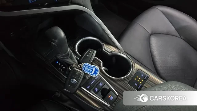 Toyota Camry (XV70) id 3773004 из Кореи 19