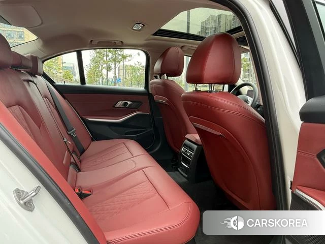 BMW 3 series id 3908497 из Китая 18
