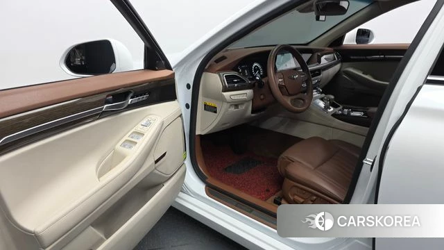 Genesis G90 id 4894806 из Кореи 32