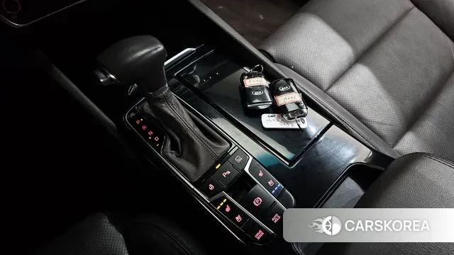 Kia Come New K7 id 3568330 из Кореи 19