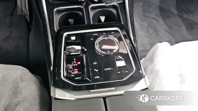 BMW 7 Series (G70) id 3332726 из Кореи 19