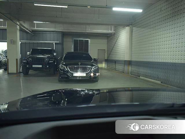 BMW 5 Series (G30) id 3866409 из Кореи 19