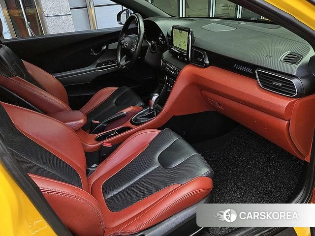 Hyundai Veloster (JS) id 3796355 из Кореи 17