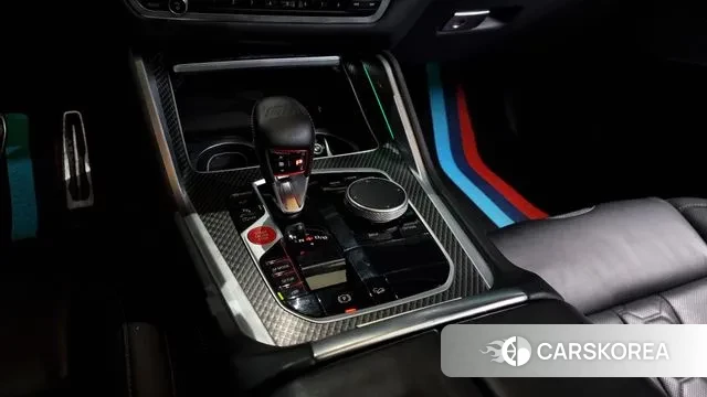 BMW X6M (G06) id 3479413 из Кореи 19